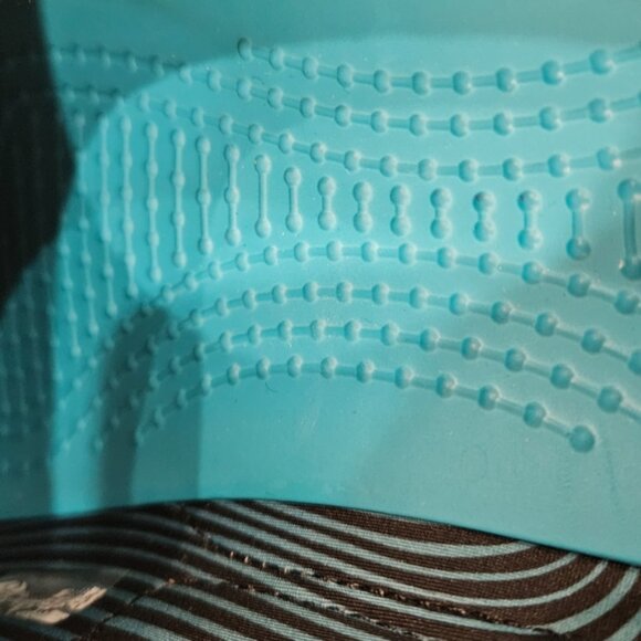 CROCS | Black Water Shoes with Blue Interior | Size 7 - Picture 8 of 16